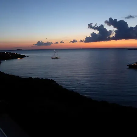 Porto Rotondo , Beautiful Sea View Apartmán *