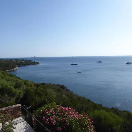 Porto Rotondo , Beautiful Sea View Apartmán *