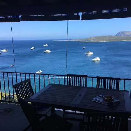 דירה Porto Rotondo , Beautiful Sea View מרינלה