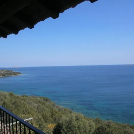 Porto Rotondo , Beautiful Sea View Apartmán *